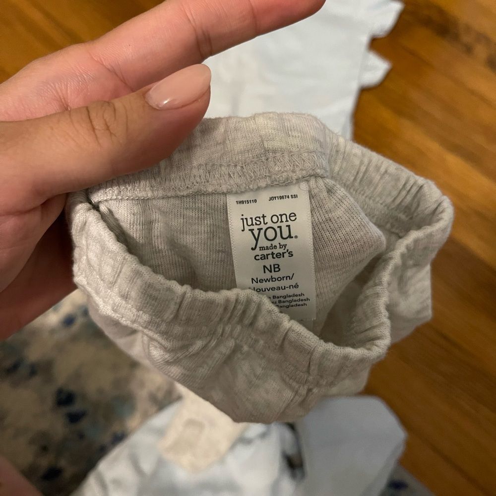 Carters newborn set - two blue tops with 2 footed pants (grey, blue) NEVER WORN
